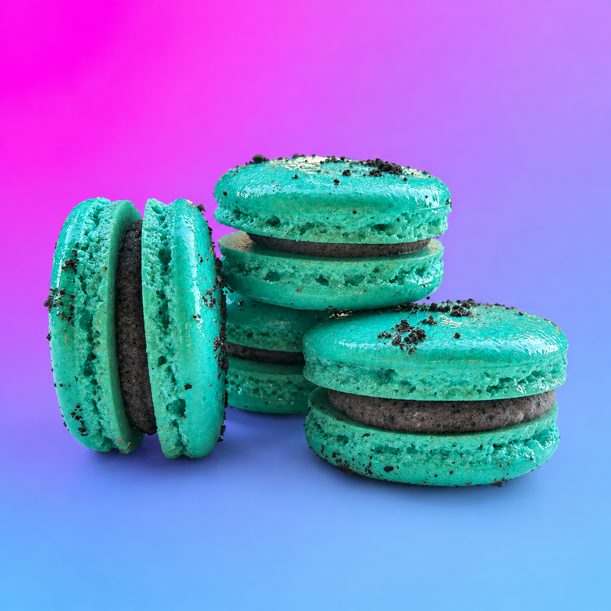 12 pack cookies and cream macarons with Oreo cookie pieces